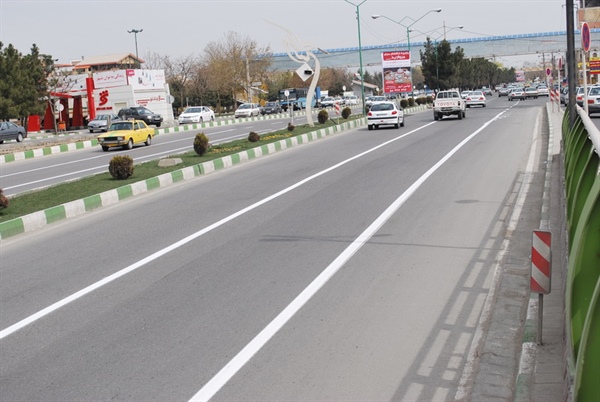 خط کشی طولی خیابان شهید باهنر - پل قویون - امام علی - امامت - شهرچایی