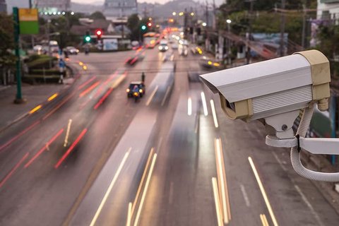 آغاز ثبت سرعت خودروها توسط دوربین‌های کنترل ترافیک رینگ میانی شهر ارومیه