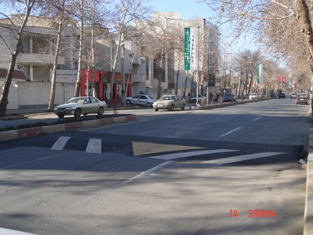 اجرای سرعتگیر های آسفالتی در خیابان شهید بهشتی